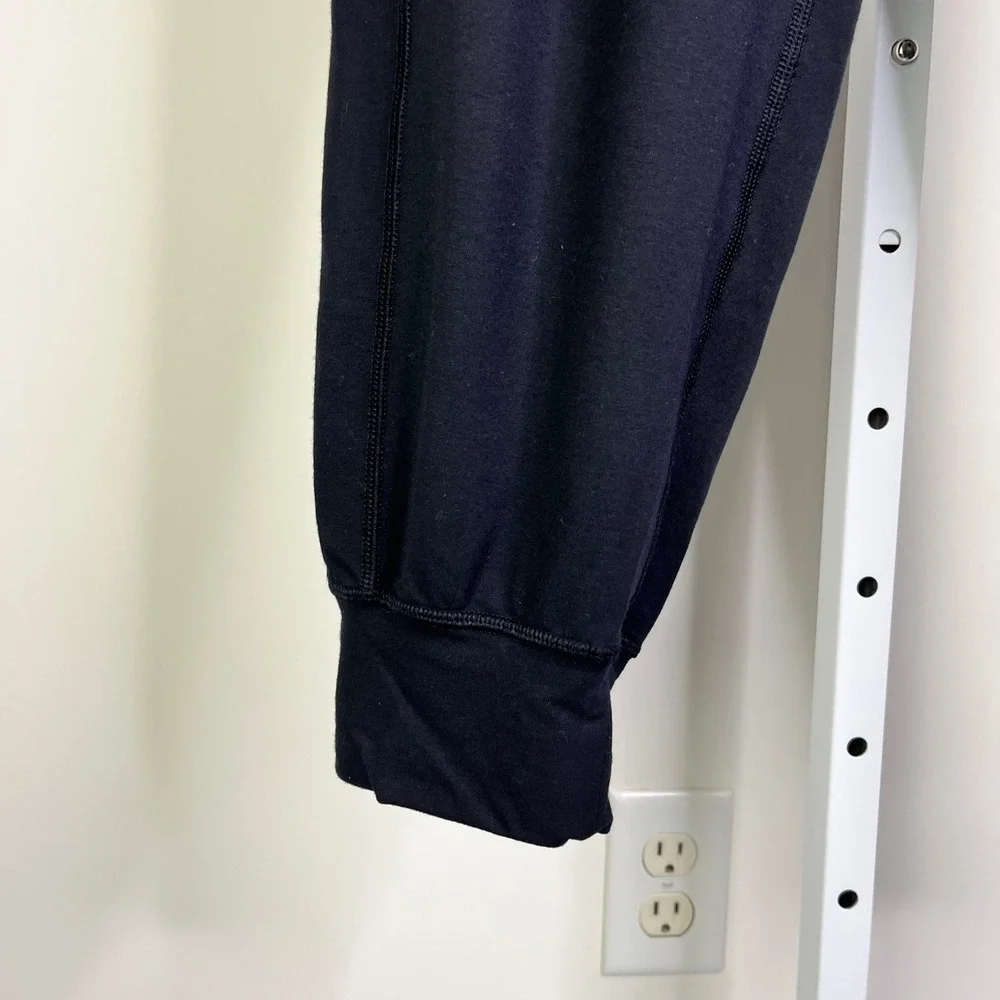Lululemon Jogger Pants Women 8 Black Align Jogger High Rise Activewear 27 Inseam